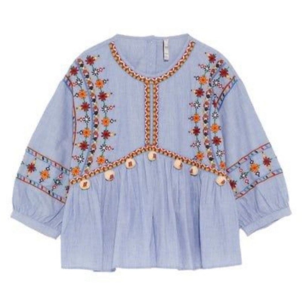 ZARA PUFF SLEEVE EMBROIDERED TOP NEVER WORN - Picture 8 of 10